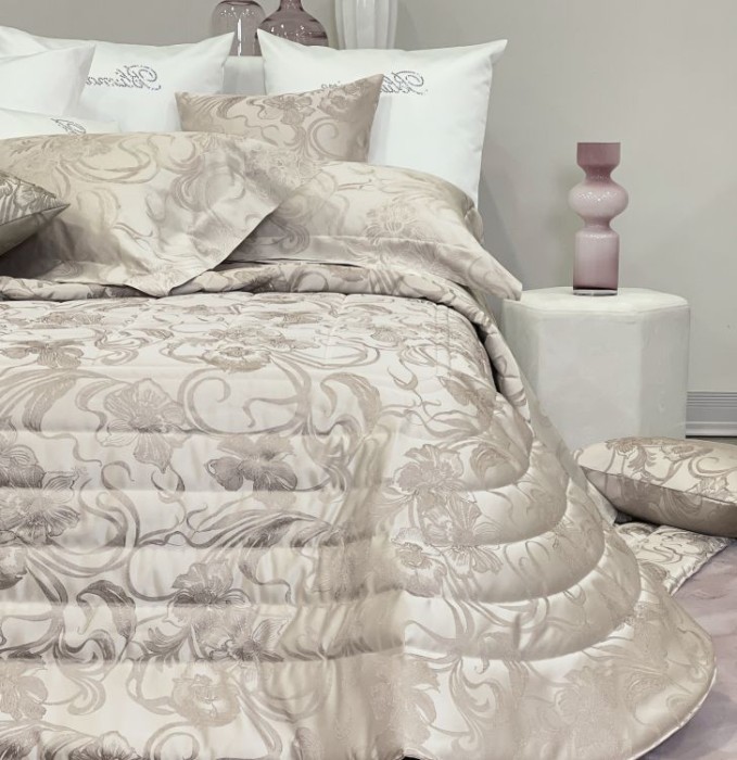 Покрывало Blumarine "Lapis", 270x270 см, темно-бежевый