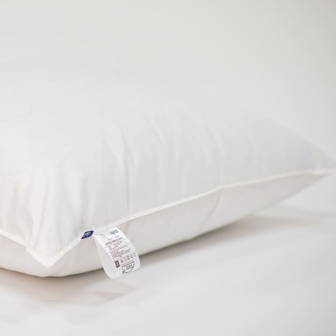 Подушка German Grass "4 Stars Down", 70x70 см, средняя