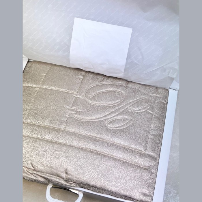 Покрывало Blumarine "Sfumatura", 270x270 см, с золотом