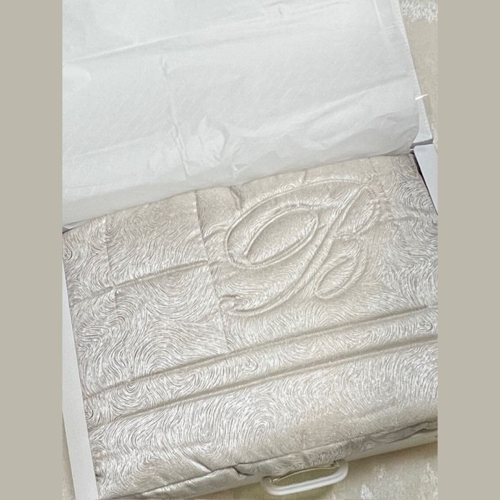 Покрывало Blumarine "Sfumatura", 270x270 см, с серебром