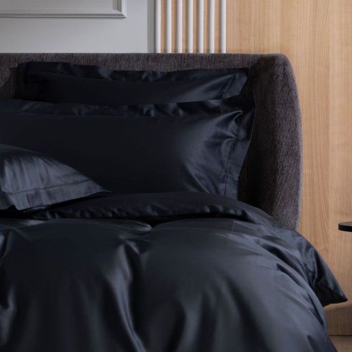 Простыня German Grass "Dark Onyx Allure", 240x260 см, черный