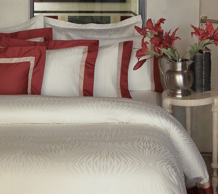 Изысканный VELERON